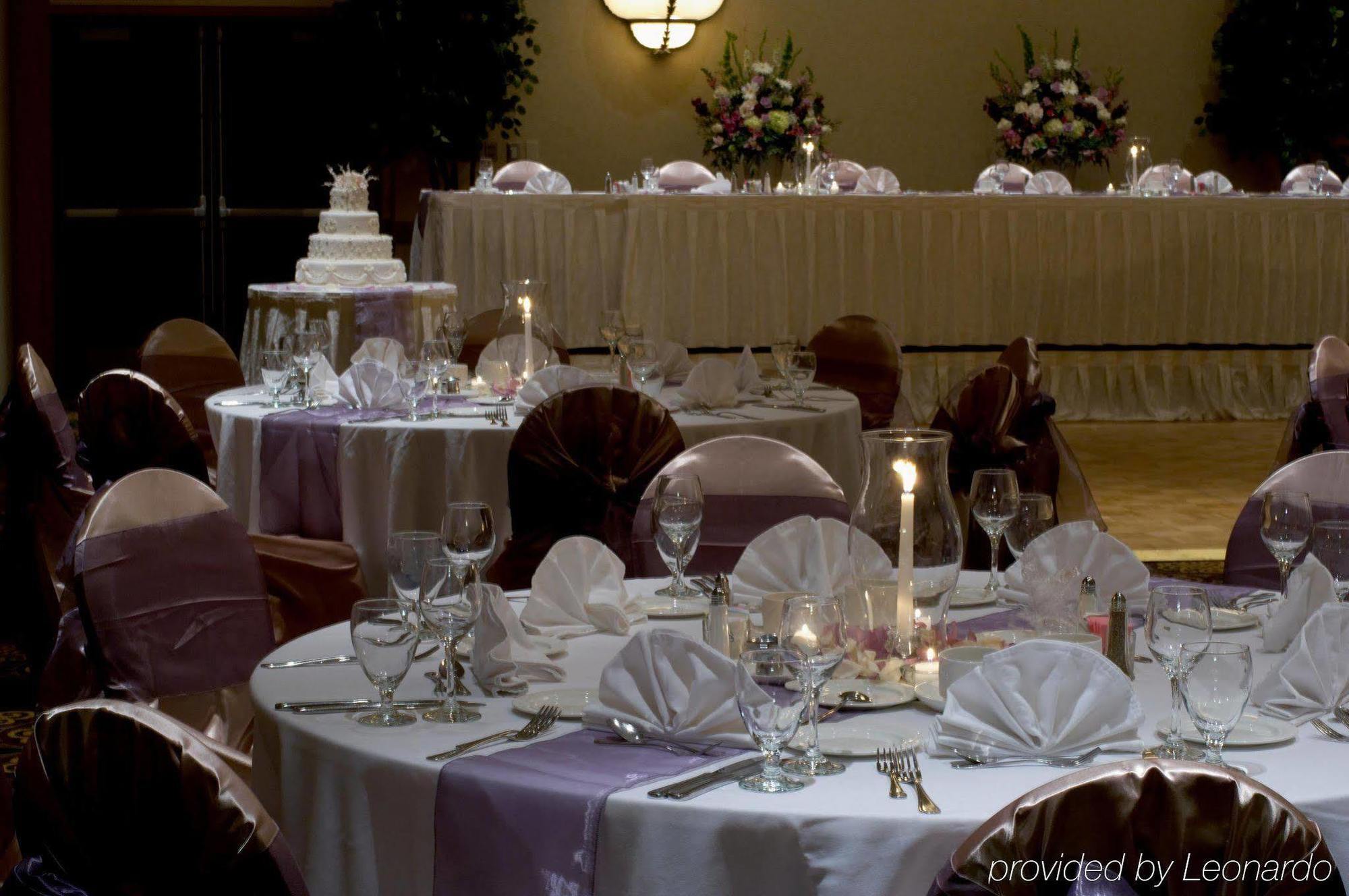 Doubletree By Hilton Houston Intercontinental Airport Hotel Restoran gambar